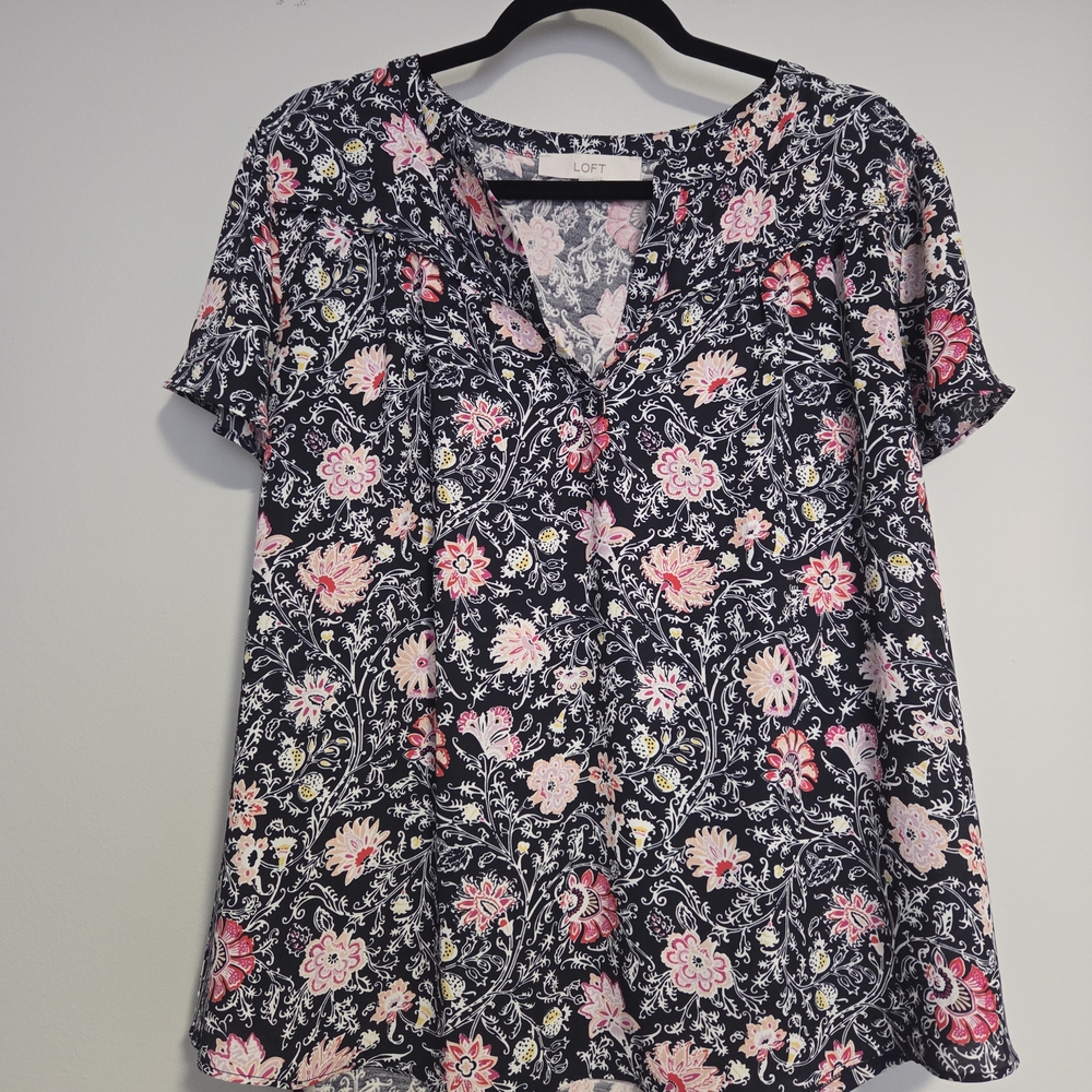 LOFT Women's Floral Blouse - Pink Flowers